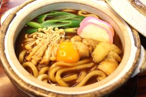 味噌煮込みうどん(小ご飯付き)